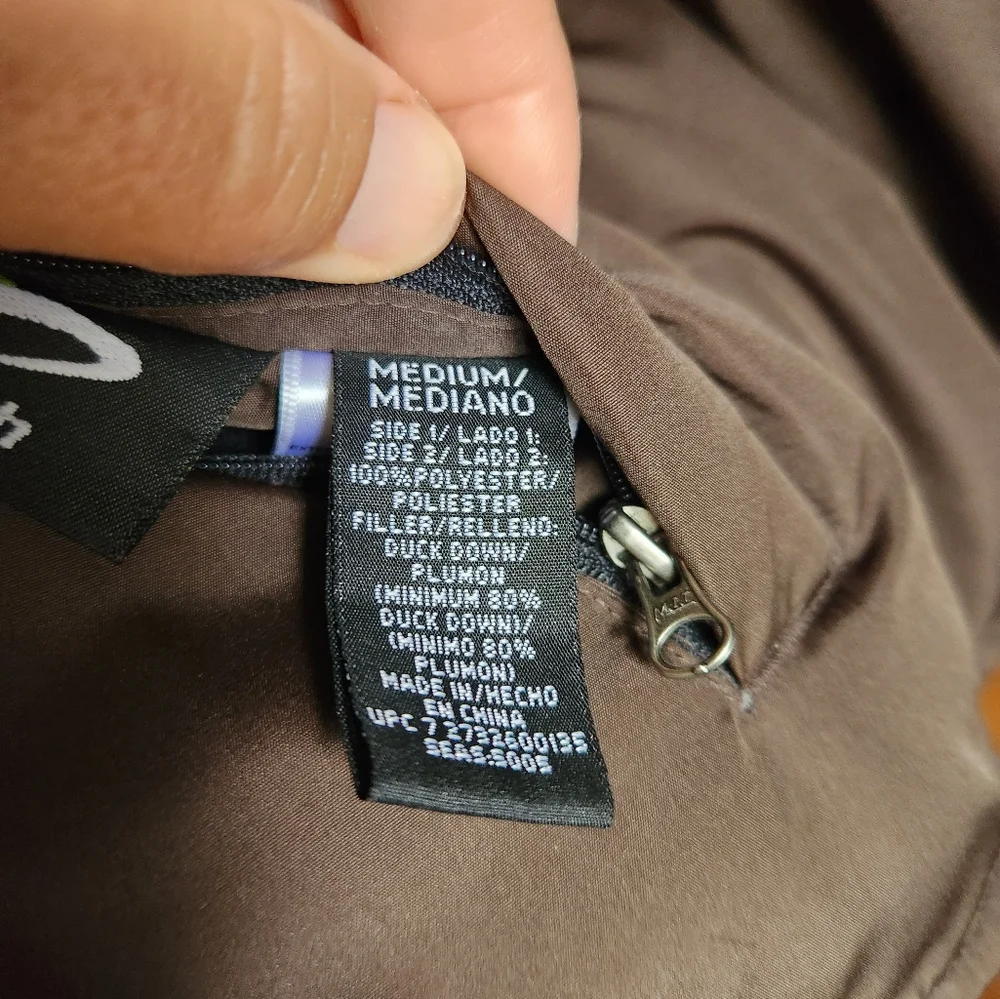 Reversible Duck Down Vest - Picture 5 of 6